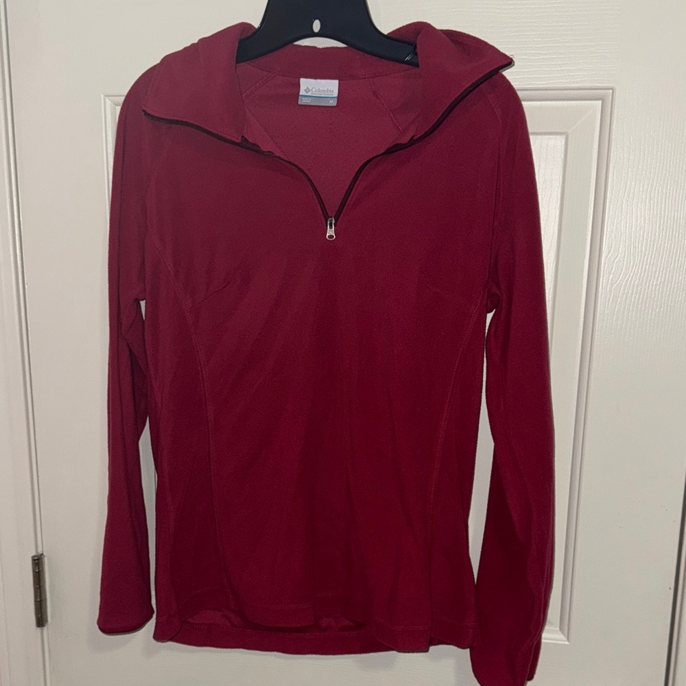 Columbia Burgundy Pullover